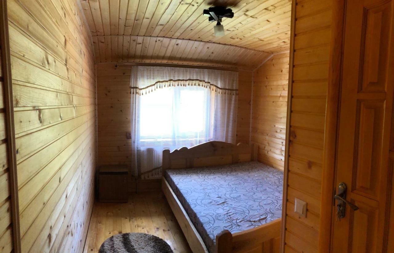 Sadyba Domashniy Zatyshok Pilipets Exterior photo